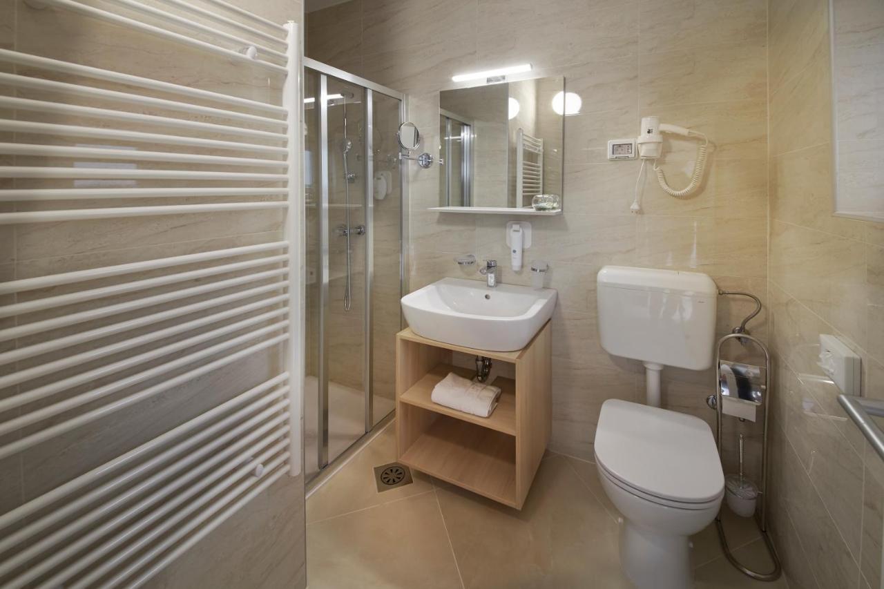 Villa Cedra - Hotel & Resort Adria Ankaran Εξωτερικό φωτογραφία